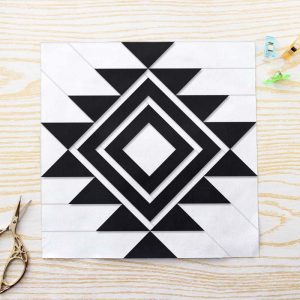 Aztec courthouse fpp quilt block pattern